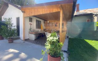 Gata de locuit! Vanzare casa cu 5 camere in Priboiu, com.Branesti - Poză 10