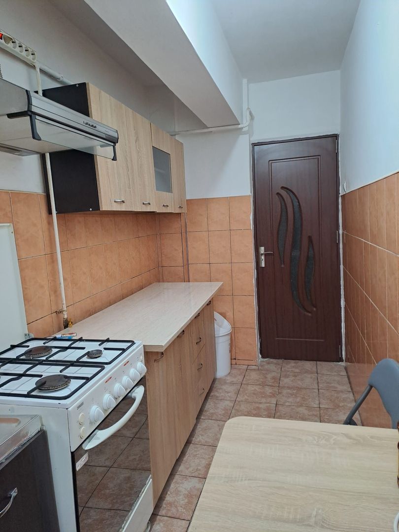 De inchiriat  apartament 2 camere Ultracentral, et. 1, 1800 lei - Poză 6