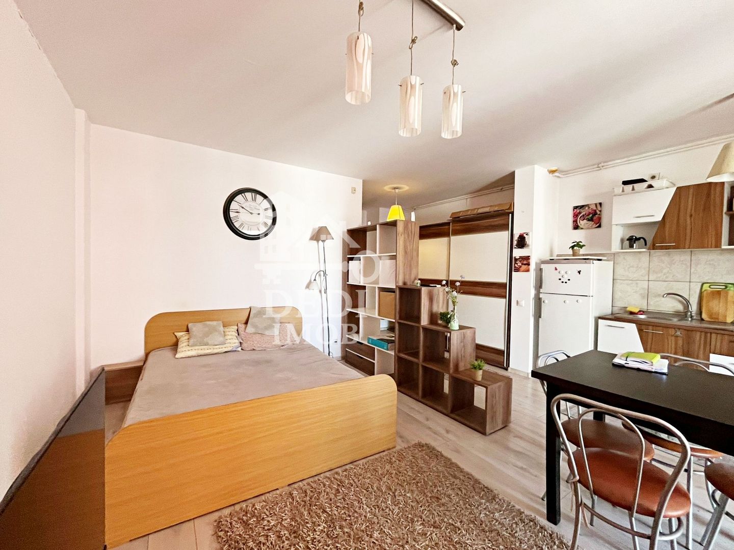 Apartament 1 camere de vânzare in zona Centrala Ared, Oradea - Poză 1