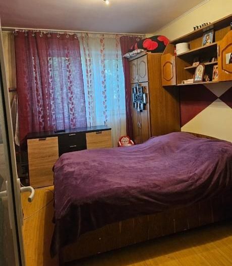 Apartament 3 camere, Bld. Obregia. Etaj 1. Loc parcare. - Poză 10
