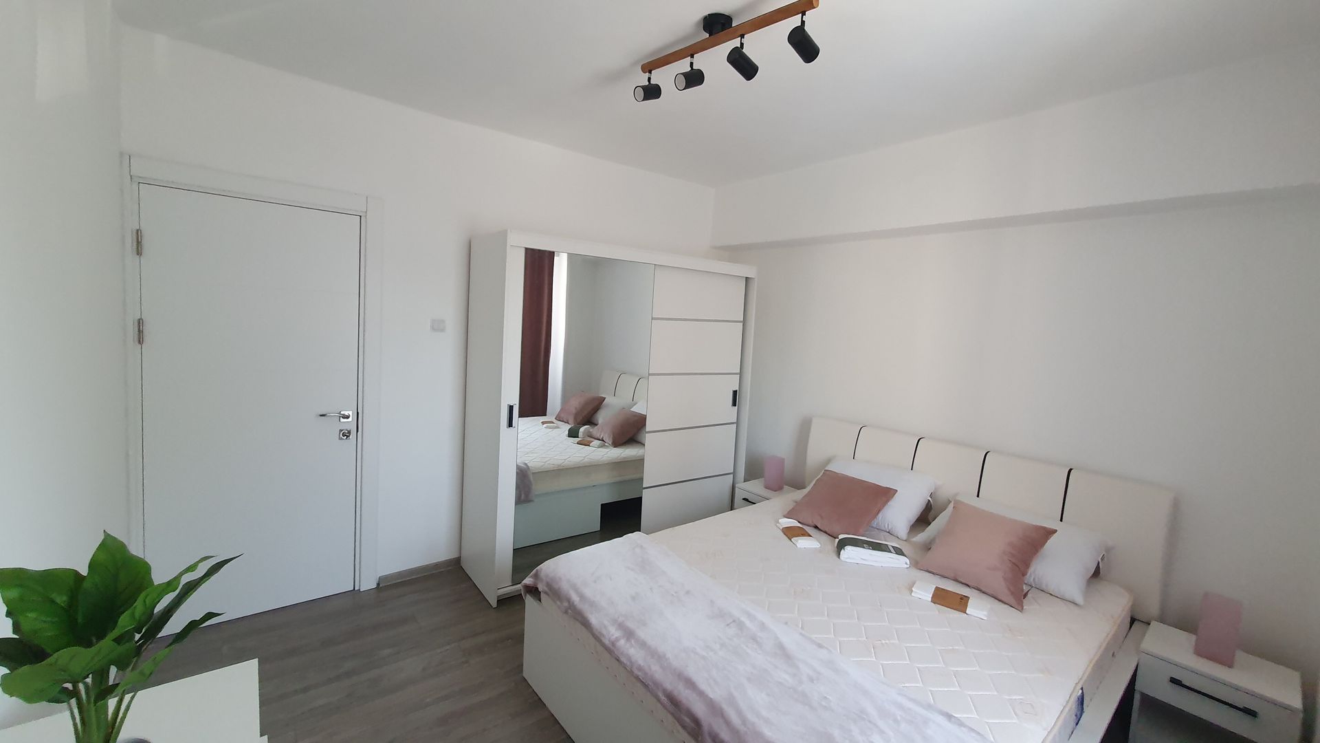 Iulius Town- Aradului | 4 camere | Decomandat | Centrala proprie | Etaj 1 - Poză 8