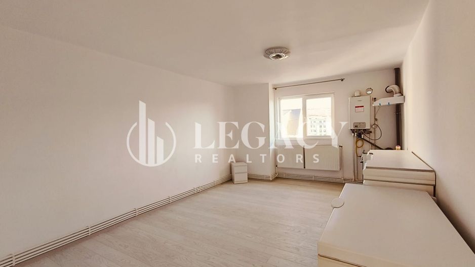 Vilă de închiriat, parter + etaj, str. Valea Rediului 36 - Poză 9