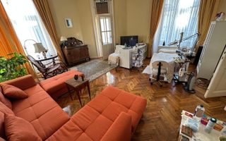 APARTAMENT DEOSEBIT IN ZONA CENTRALA - Poză 3