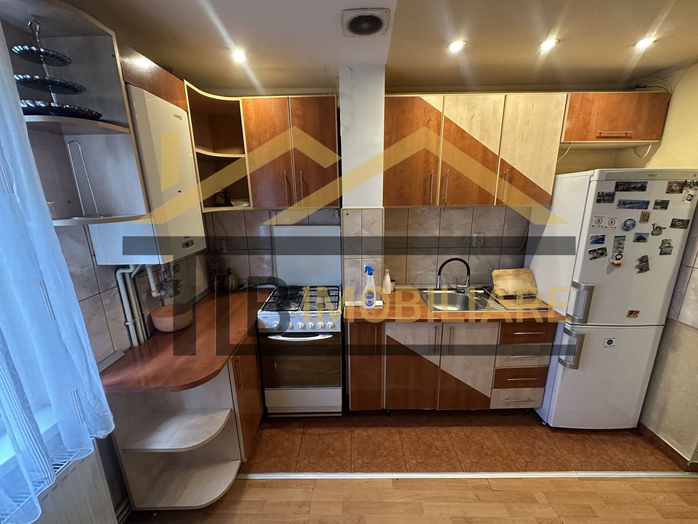 Apartament de 3 camere, 65mp, decomadat, Zona Shopping City - Poză 5