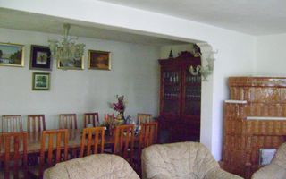 Casă / Vilă cu 7 camere de vânzare în Cornu - Poză 9