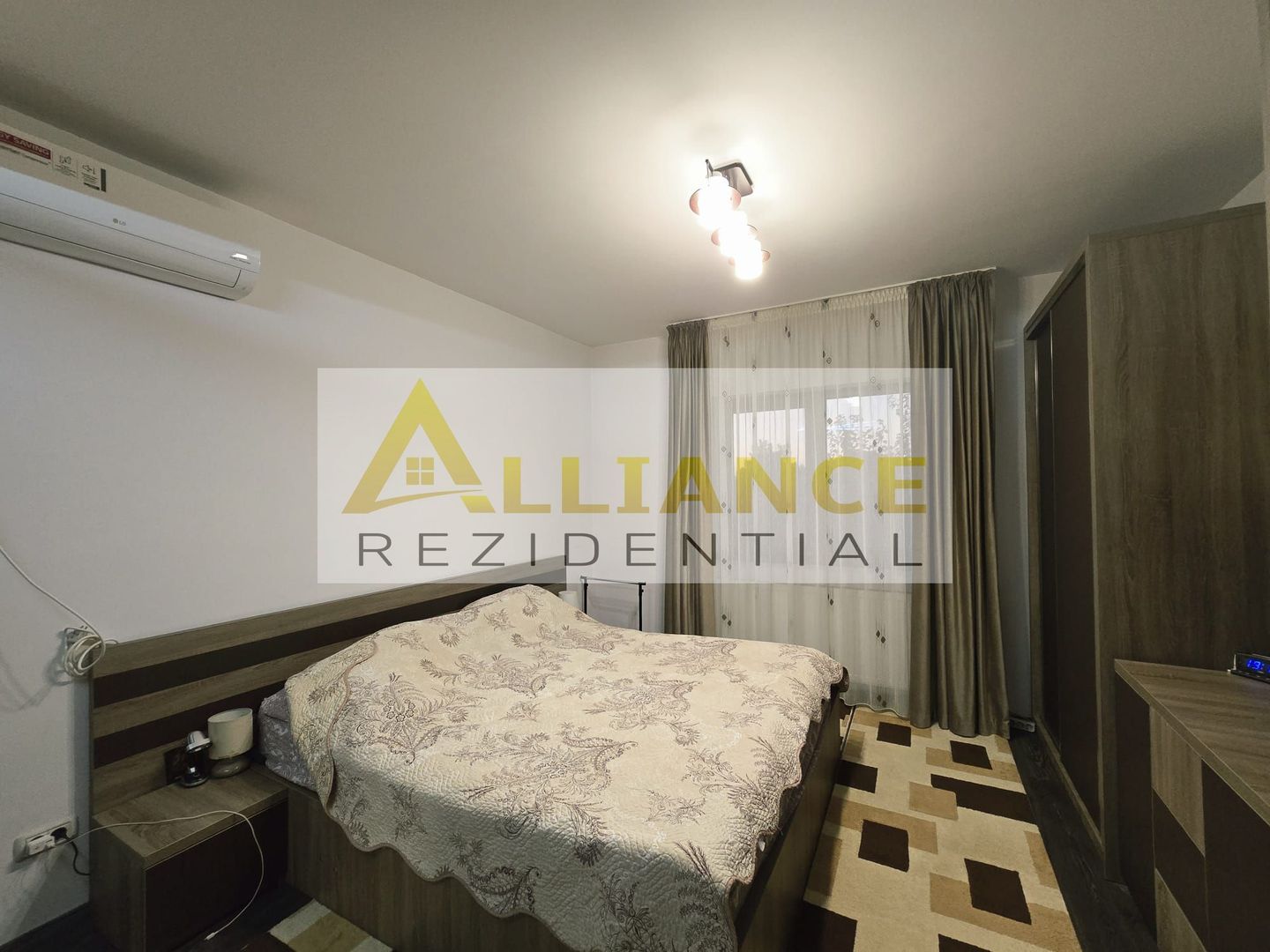 Casa Individuala - 5 camere - 2 bai - 385mp teren - Poză 11