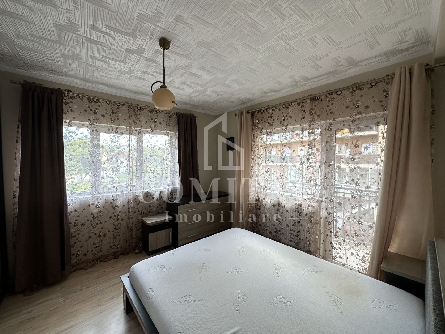 Apartament cu 3 camere | Loc de parcare | Etaj intermediar | Bună Ziua - Poză 8