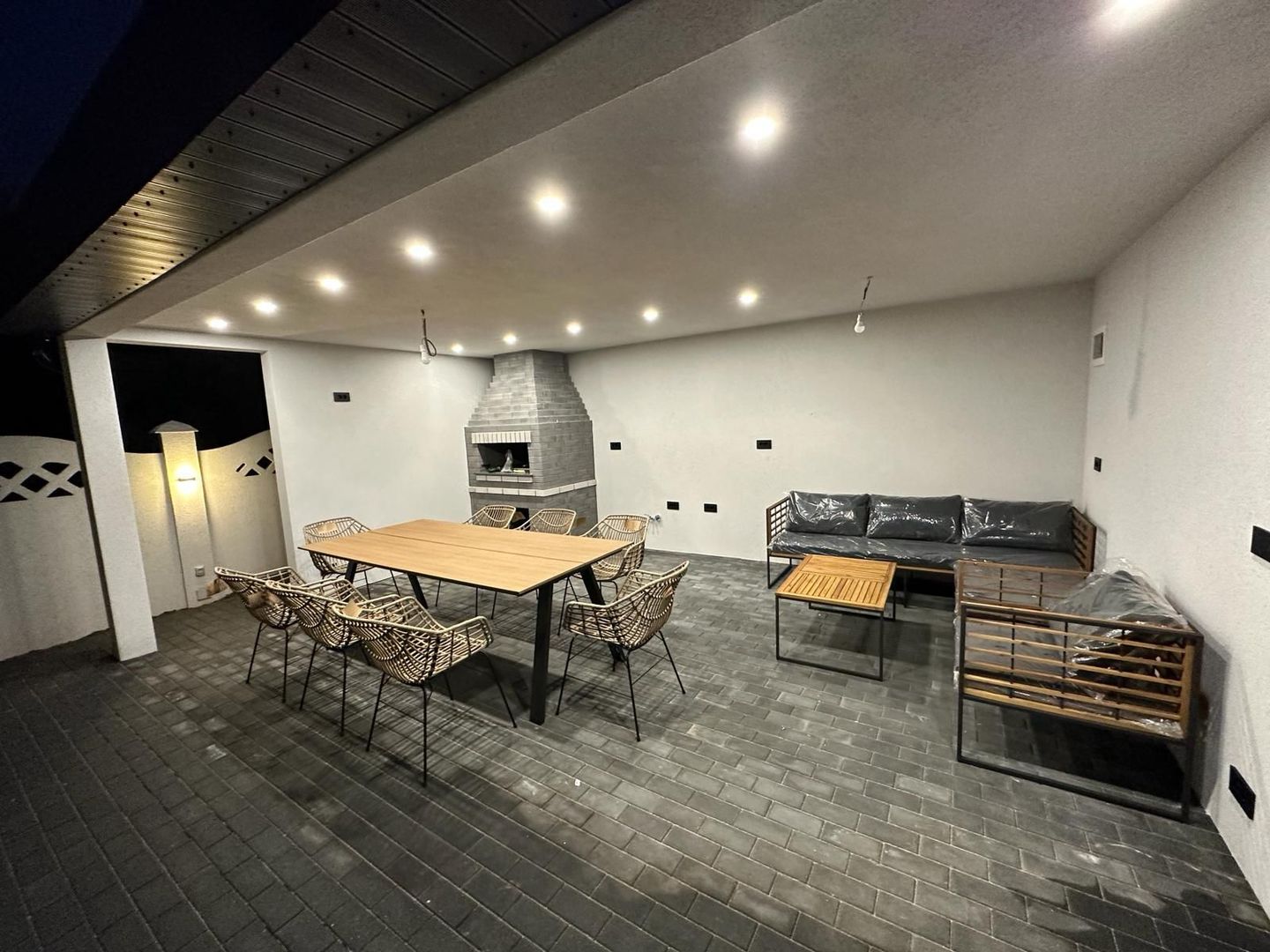 Vila de LUX cu 7 camere, NOUA, zona IANCU NICOLAE - Poză 4