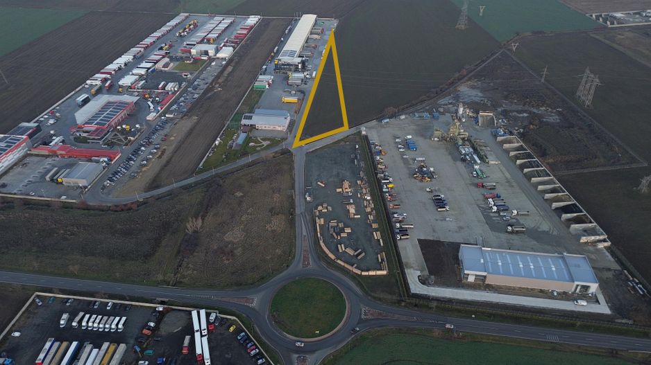 Teren Extravilan 10.200 mp – Zona Industriala Est Arad, Comision 0% - Poză 3