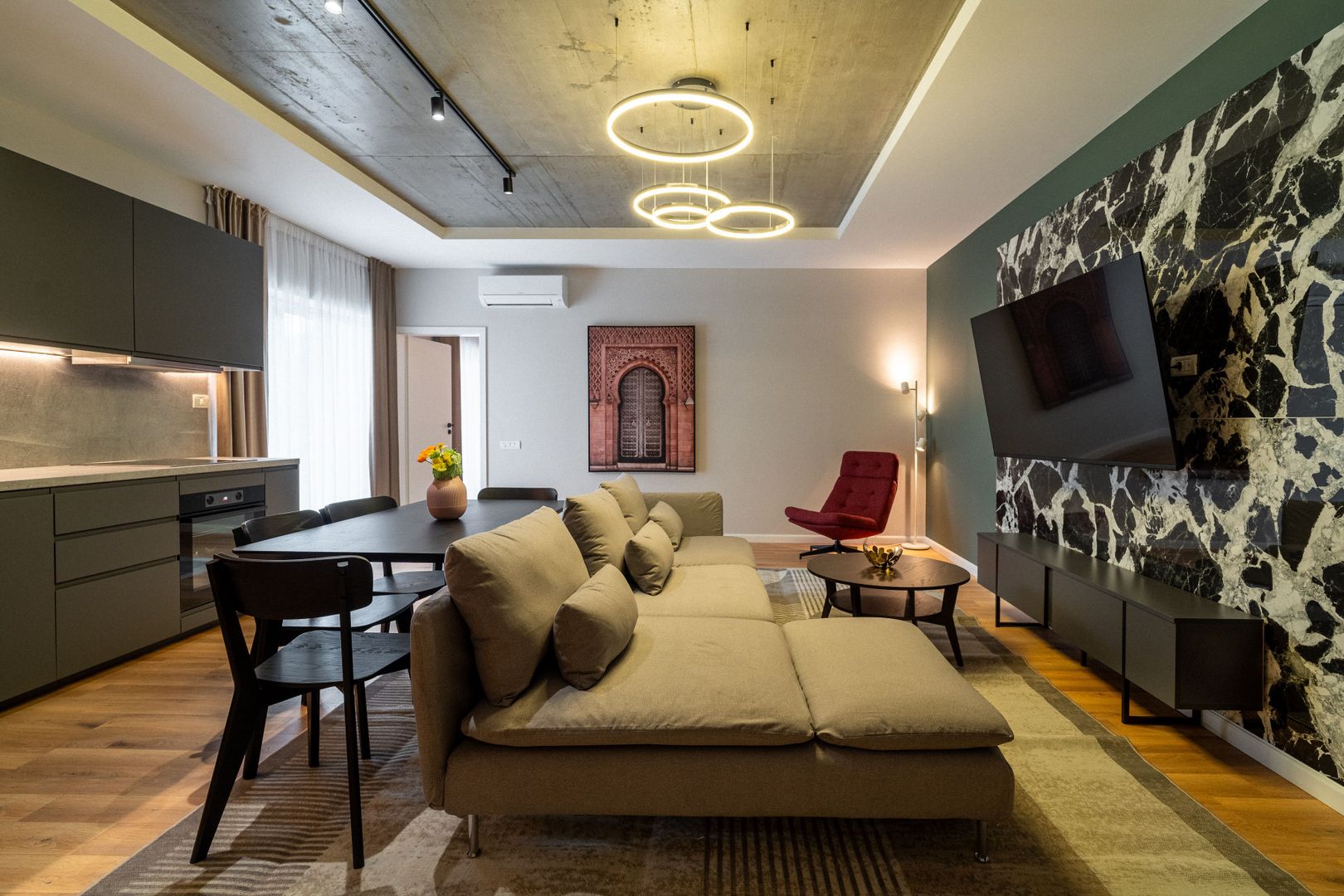 Apartament lux 3 camere, 81 mp – Calea Clujului - Poză 1