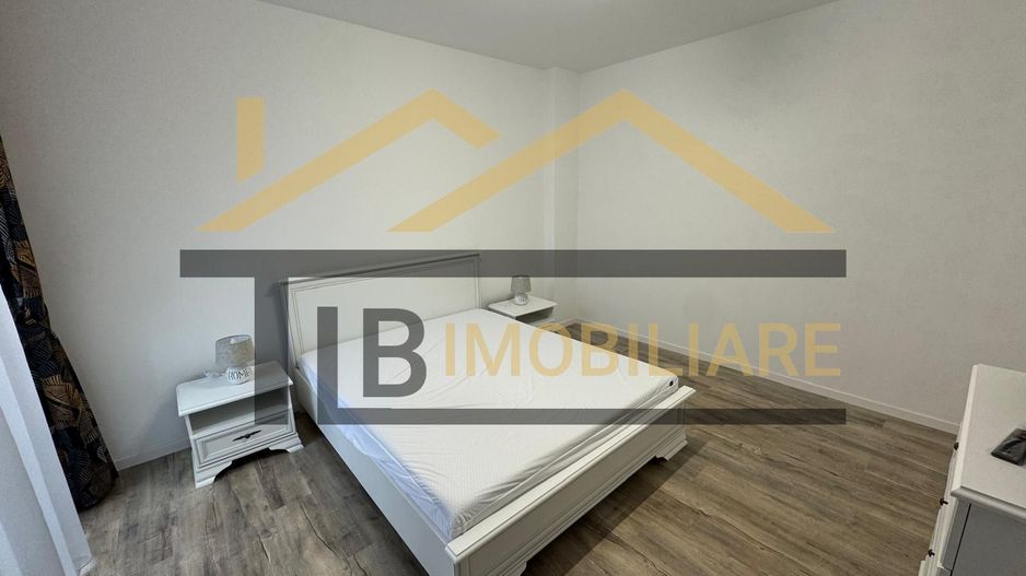 Apartament de 2 camere, 78mp, parcare, zona strazii Revolutiei - Poză 5