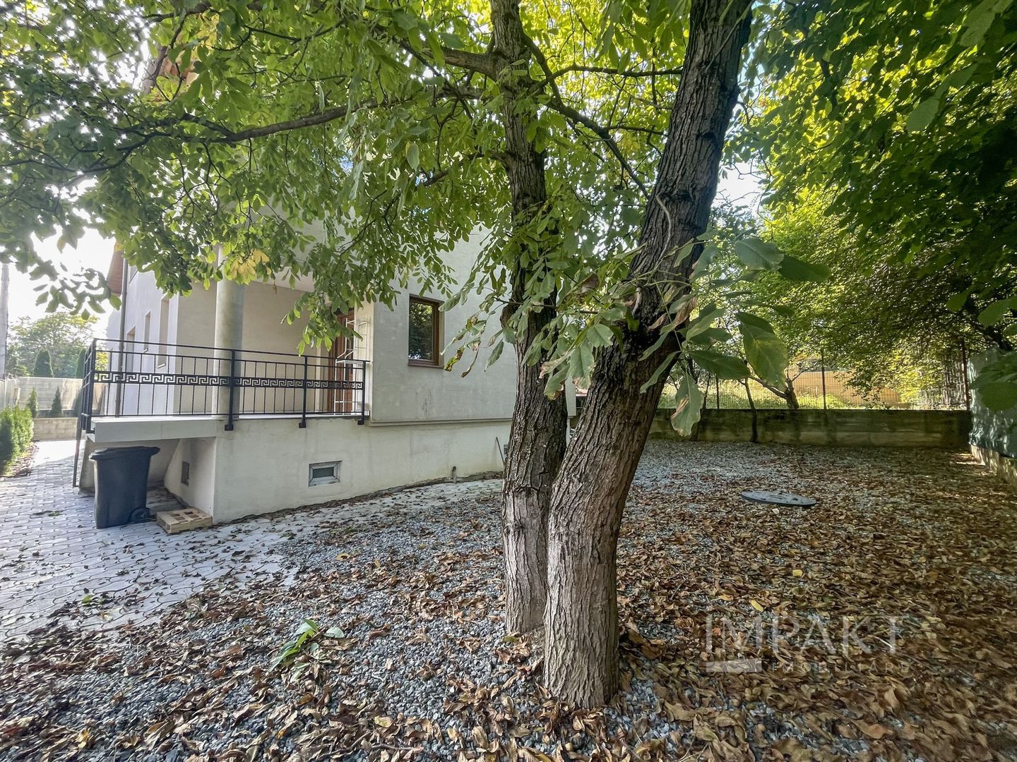 Casa individuala cu 6 camere, in cartierul Buna-Ziua - Poză 25