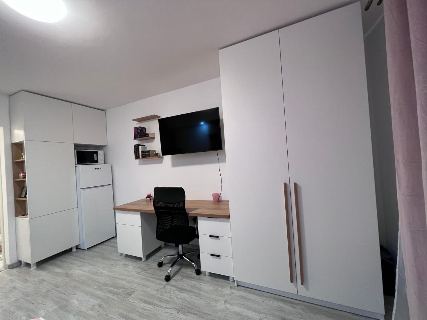 Garsonieră modernă, pet friendly etaj 1, bloc reabilitat, 1 min metrou - Poză 4
