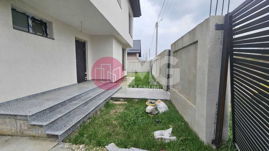 Casa individuala deosebita de vanzare in Berceni - Poză 9