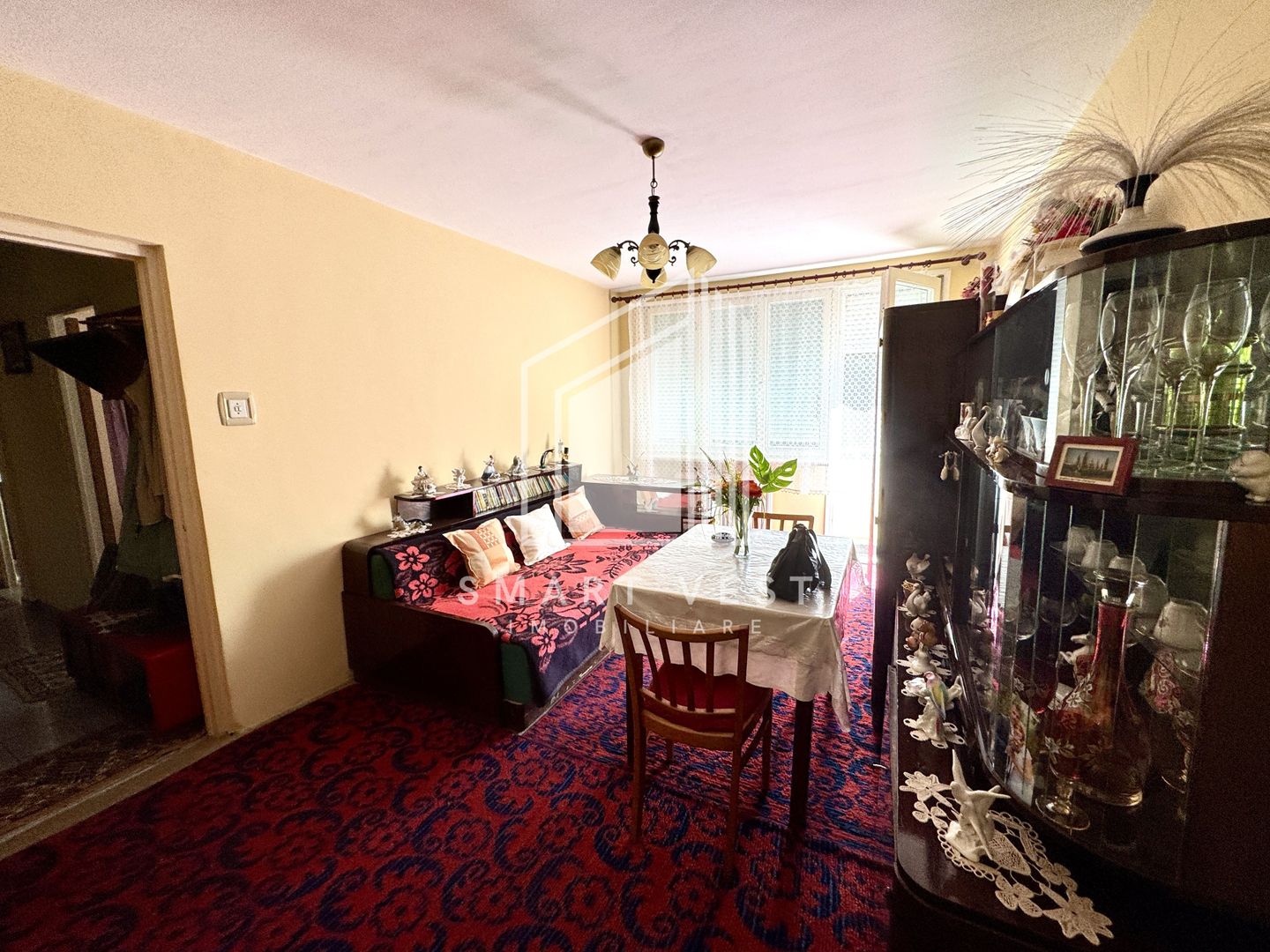 Apartament luminos, bine întreținut cu 3 camere, Carpați 1 - Poză 3