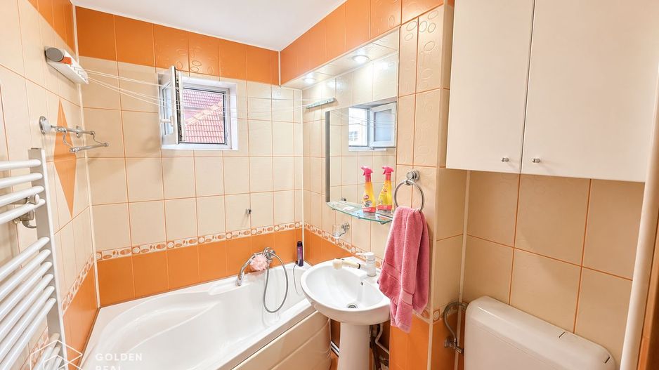 Apartament superb, 2 camere, etaj 1, C. Romanilor - Poză 10