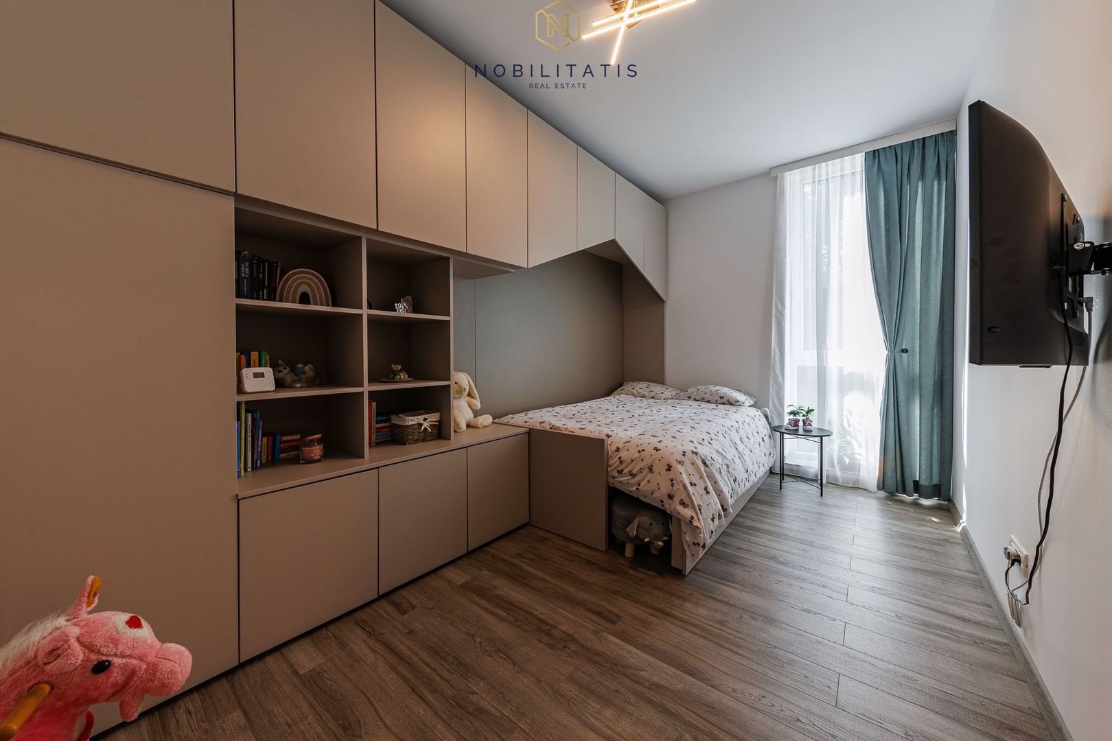 Apartament de Lux cu 3 Camere & Curte Privată de 212 mp în Timișoara - Poză 22