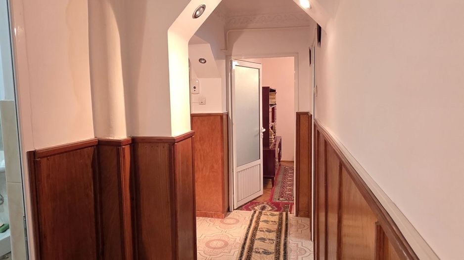 Apartament 3 camere, etaj 3, VASLUI - zona GARA; - Poză 8