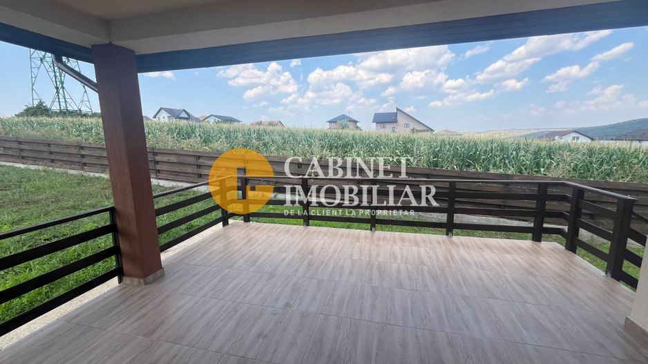 Casa 3 camere 500 Mp Teren Valea Lupuui - Poză 2