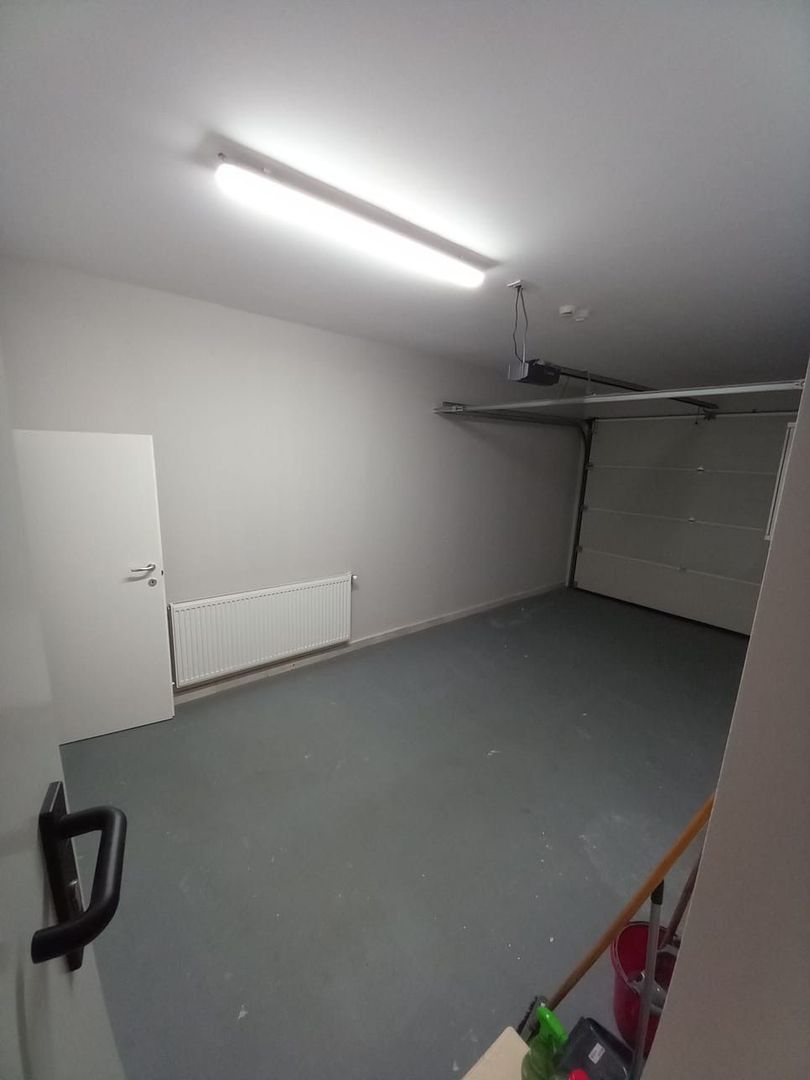 Vila de inchiriat Complex Oxford | Garaj - Poză 5