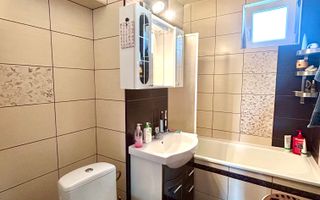 Apartament cu 3 camere decomandate - Zona Marasti / Cluj Napoca - Poză 9