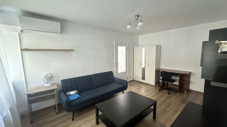 Apartament 2 camere cu centrală proprie – 3 min de metrou Favorit - Poză 1
