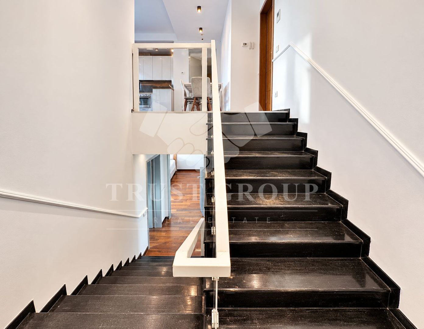 Duplex 3 camere | Floreasca | Loc de parcare - Poză 9