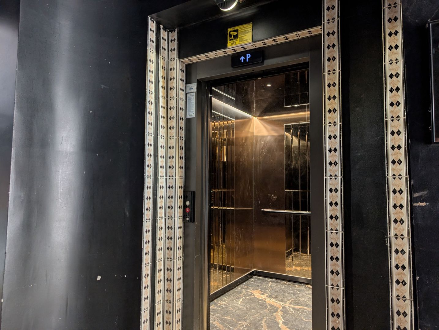 Coworking modern în zona Cișmigiu – 3 birouri de închiriat - Poză 25