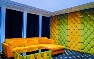 Hotel de LUX cu 11 camere / Restaurant & Piscina - Poză 9