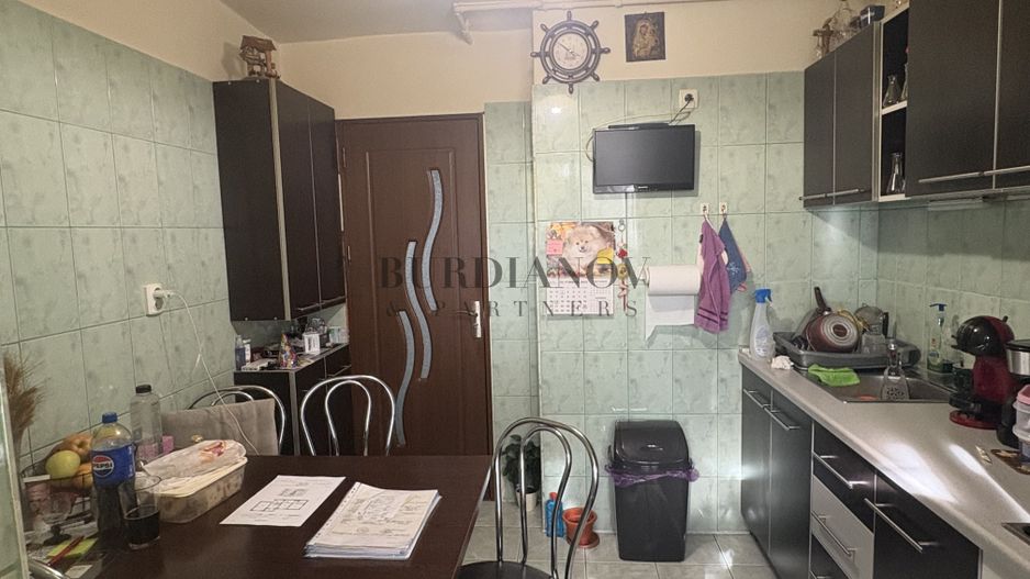 Apartament cu 3 camere de vânzare Dristor / Fizicienilor - Poză 8