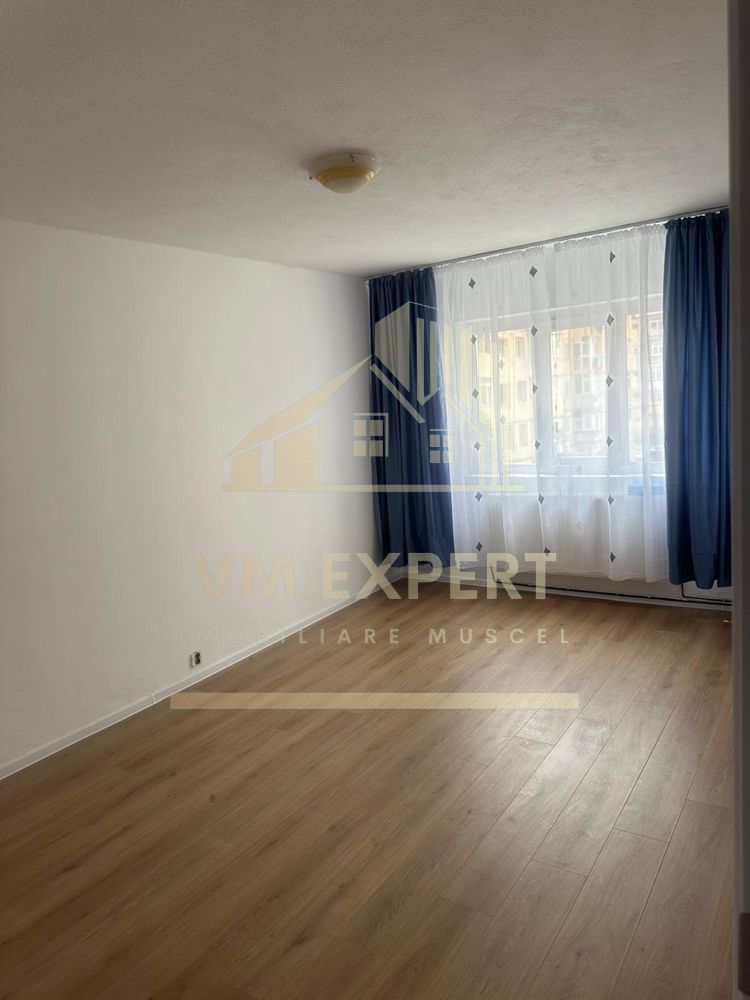 APARTAMENT 2 CAMERE ETAJ2 GRUI - Poză 2