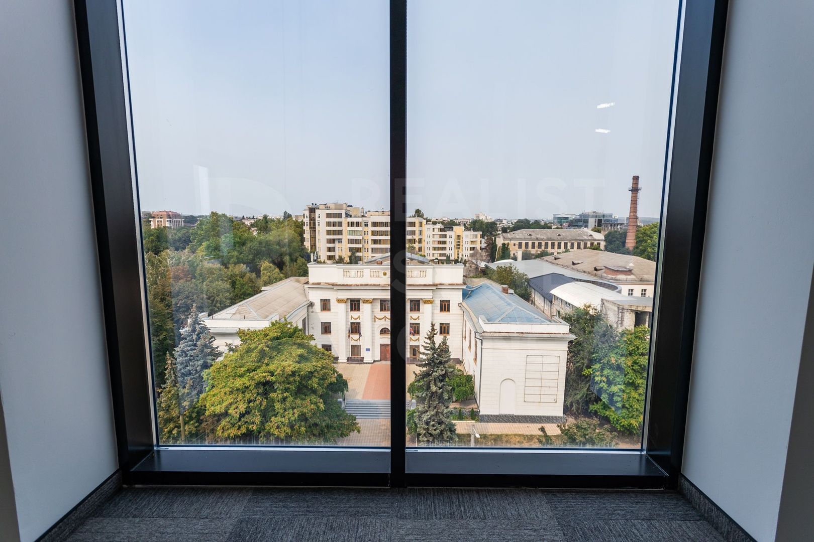 Chirie, spațiu de birouri, 900 mp, amplasat pe strada Tigina - Poză 25