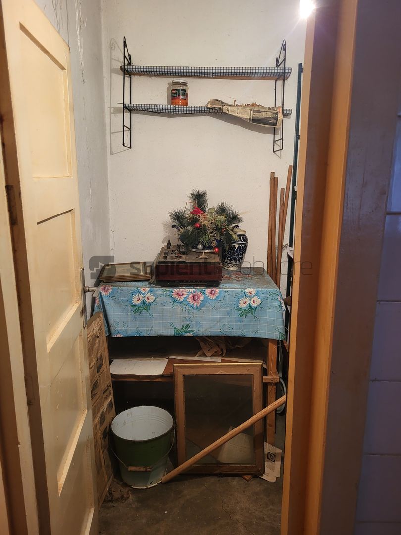 Casa de vanzare pentru 2 familii 5 camere 482mp - Poză 10