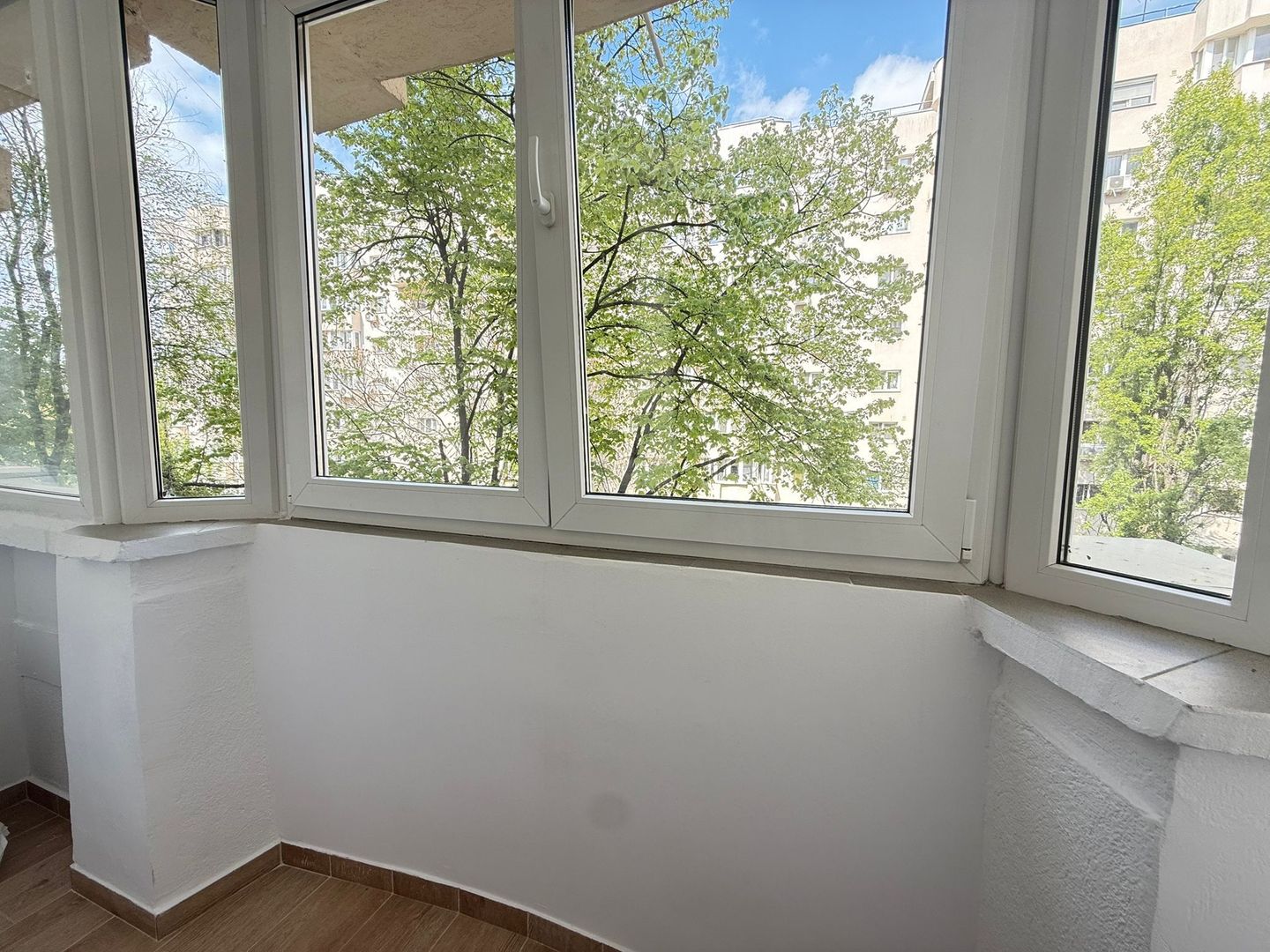 3 CAMERE  ‖ RENOVAT ‖ BLOC REABILITAT ‖ ETAJ INTERMEDIAR  ‖  NERVA TRAIAN - Poză 11