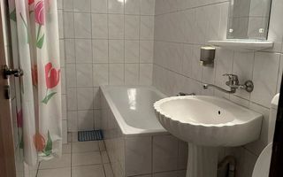 3 camere - 13 septembrie - 1987 - Poză 2