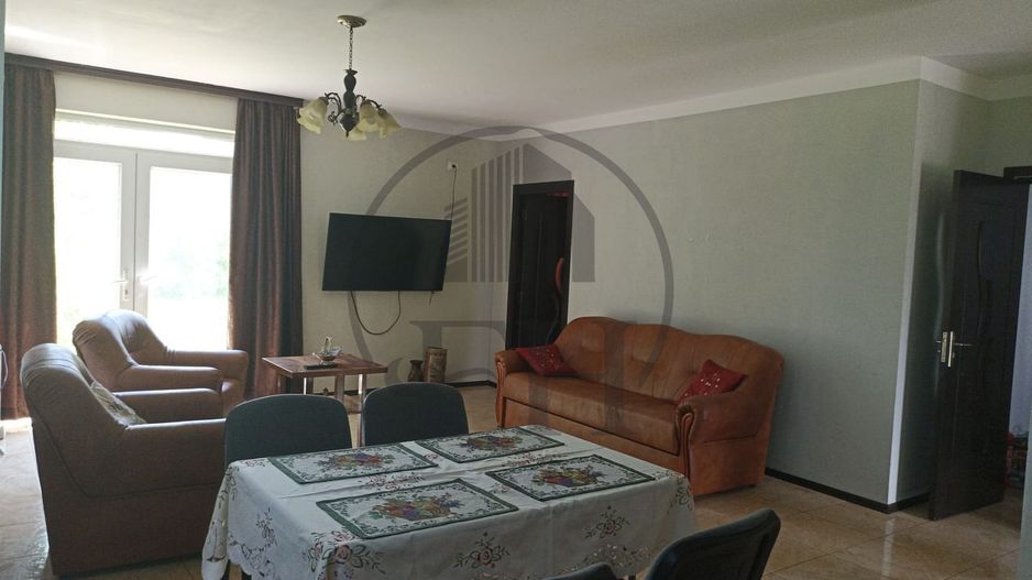 RENTED / INCHIRIAT Casă / Vilă cu 3 camere de închiriat în zona Elvila - Poză 5