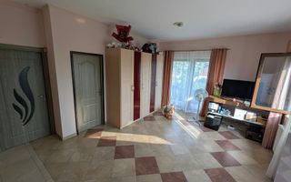 Apartament 46 mp-etaj 3-parcare-balcon-Zona Hotel Diana - Poză 3