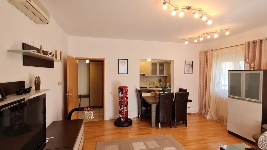 Apartament generos la 5 minute de USAB-TM - Poză 19