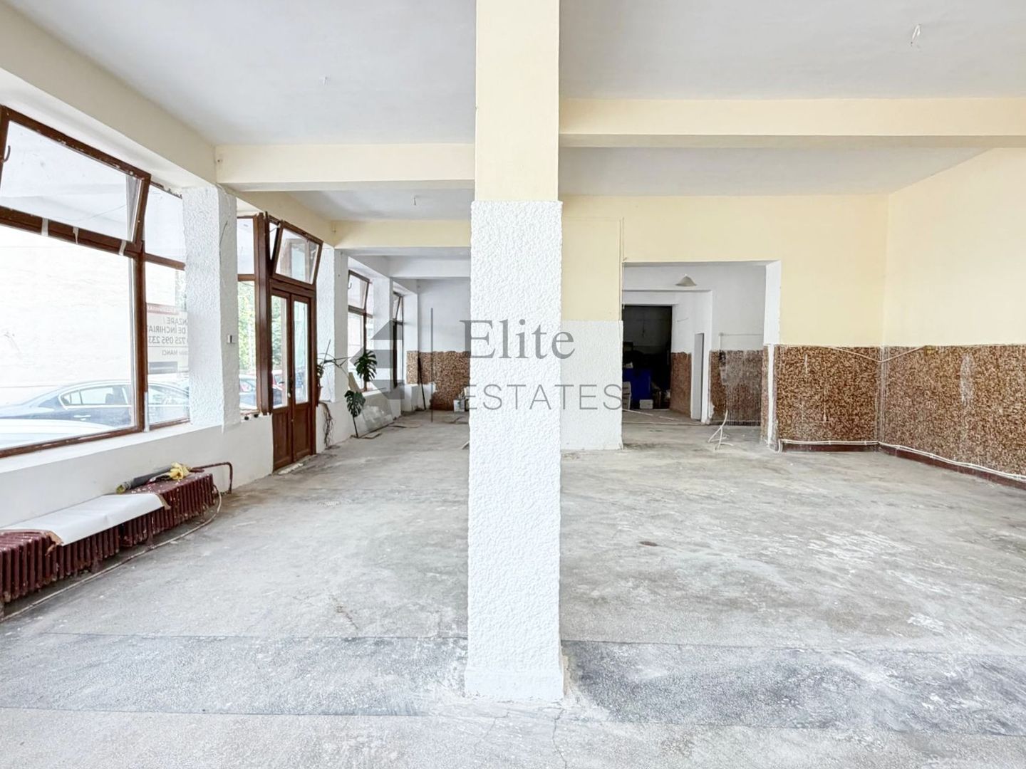 Spatiu comercial 268 mp Piata Cetatii | Vitrina mare | Parcare - Poză 9