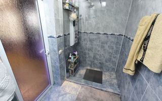 MEDEEA Vila P+1 mobilata complet si curte generoasa! - Poză 18