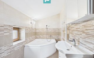 Casă confortabilă cu 6 camere la 10 km de Arad - Poză 5