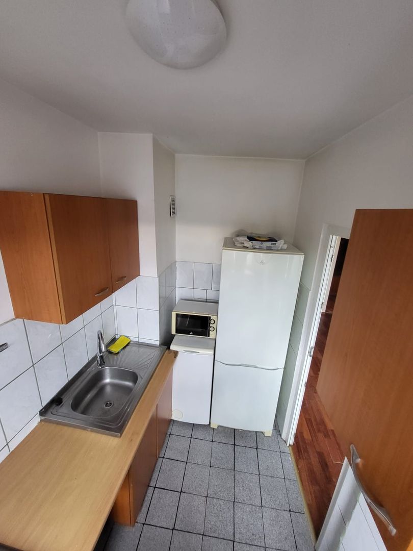 Garsoniera Crangasi Ceahlau - Poză 2