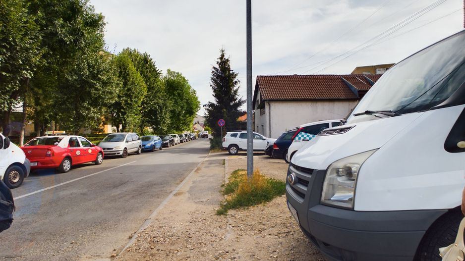 Apartament cu 3 camere în Vlaicu de închiriat - Poză 20