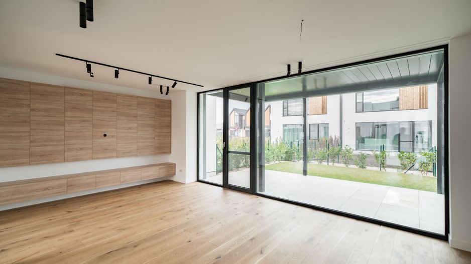 Vila tip UV03 mobilata partial in Amber Forest-prima inchiririere - Poză 6