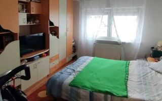 Apartament cu trei camere,  zona Racadau ,83 mp , etaj intermediar - Poză 10