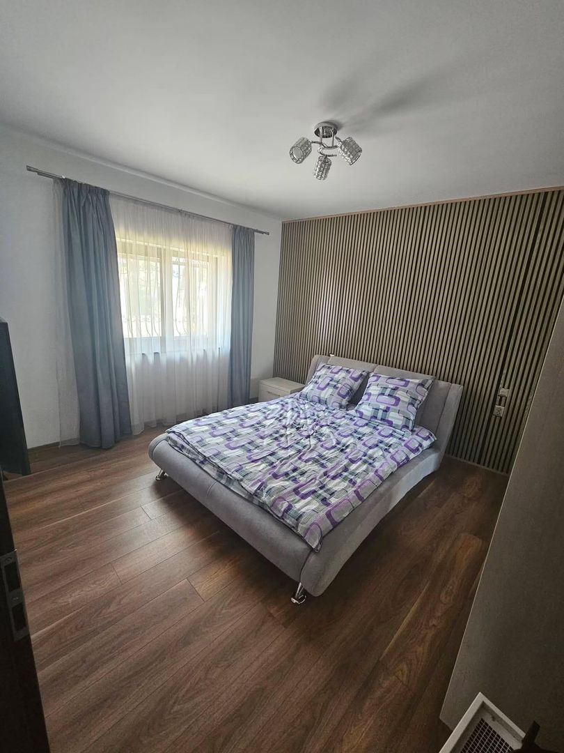 Casă de vânzare | Mobilată și utilată | Curte + Terasă | 210.000 € - Poză 3