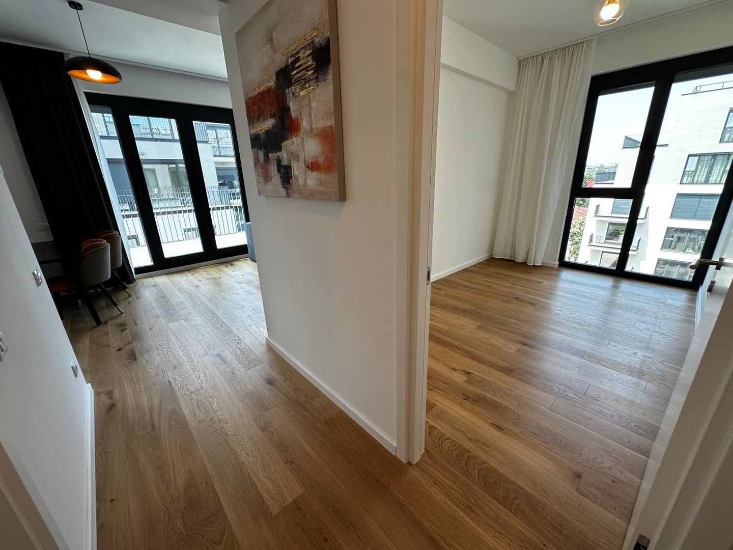3 Camere Parcare 5Min Metrou Grivita Arcadia Domenii Expozitei 1 Mai - Poză 7