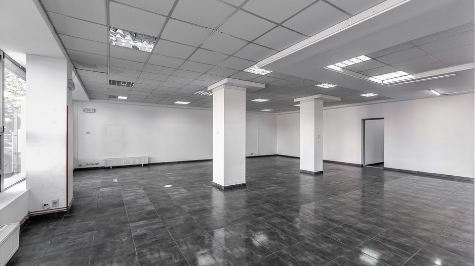 Spațiu comercial cu vitrină de 20 m, Micalaca Arad. - Poză 6