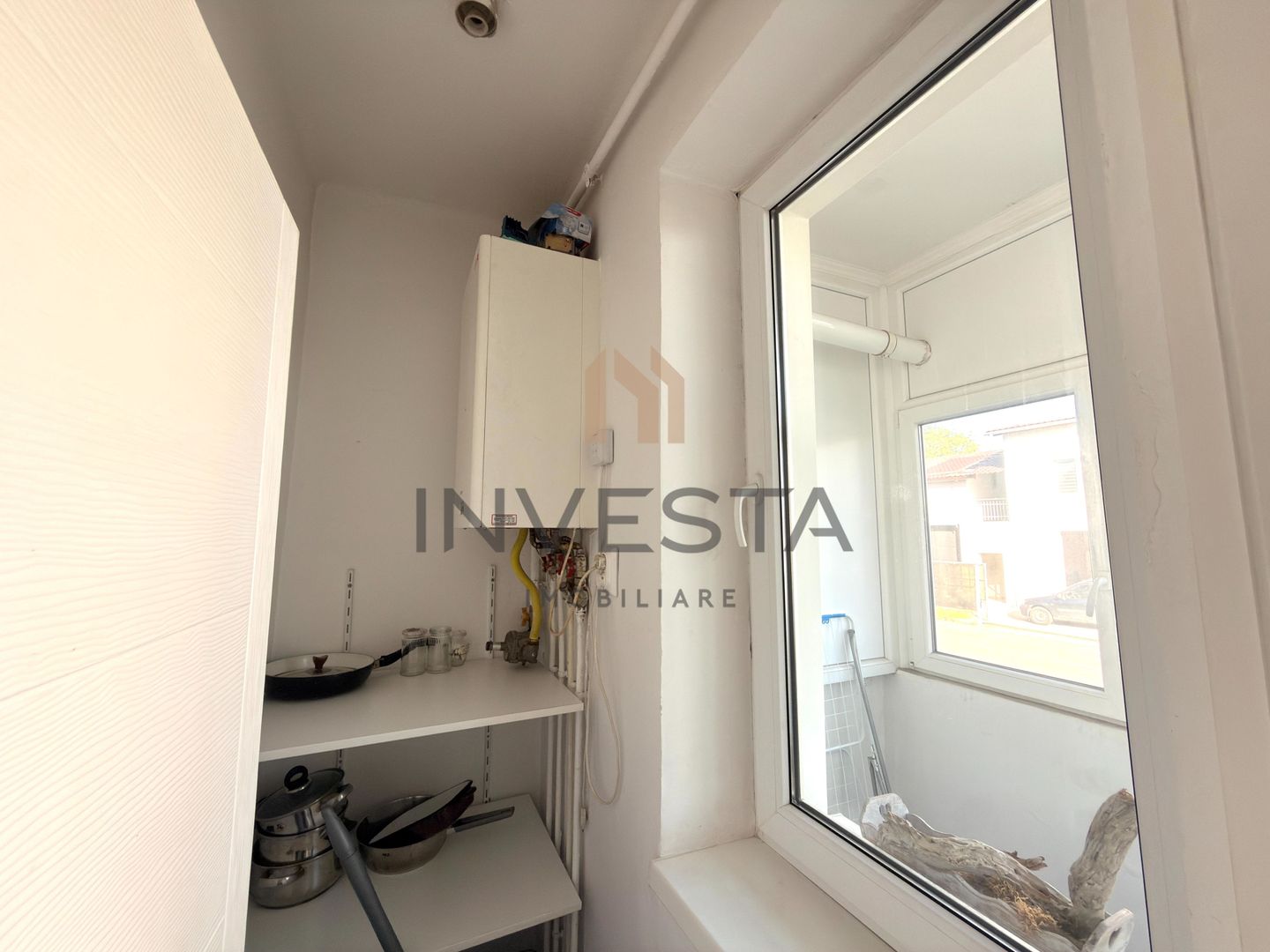 Apartament cu 2 camere, etaj intermediar, Centru, pe strada Traian! - Poză 7