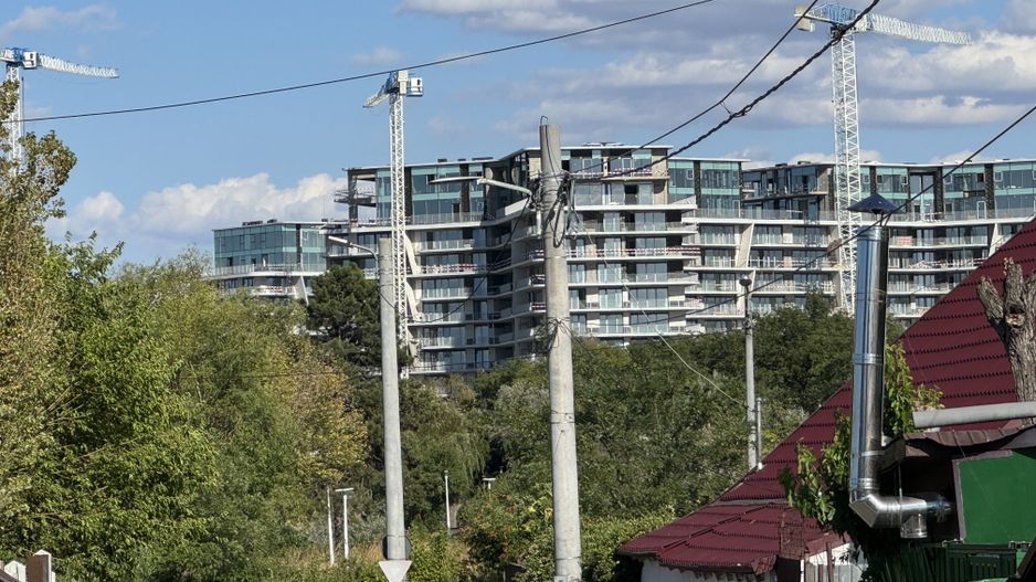 LACUL TEI - Tei Toboc, imobil teren 200 mp. plus casa din caramida - Poză 22
